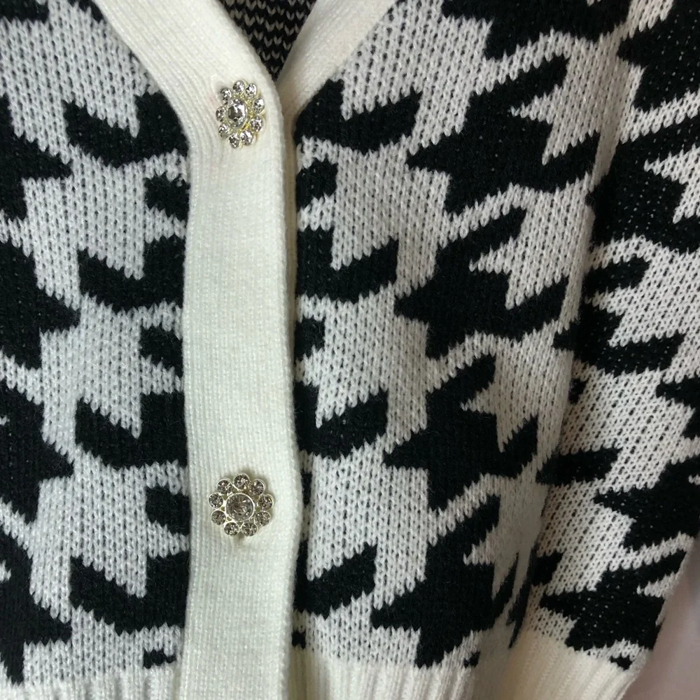 Houndstooth Cropped Jewel Button Cardigan Sweater SzM Cotton Blend Classic Retro